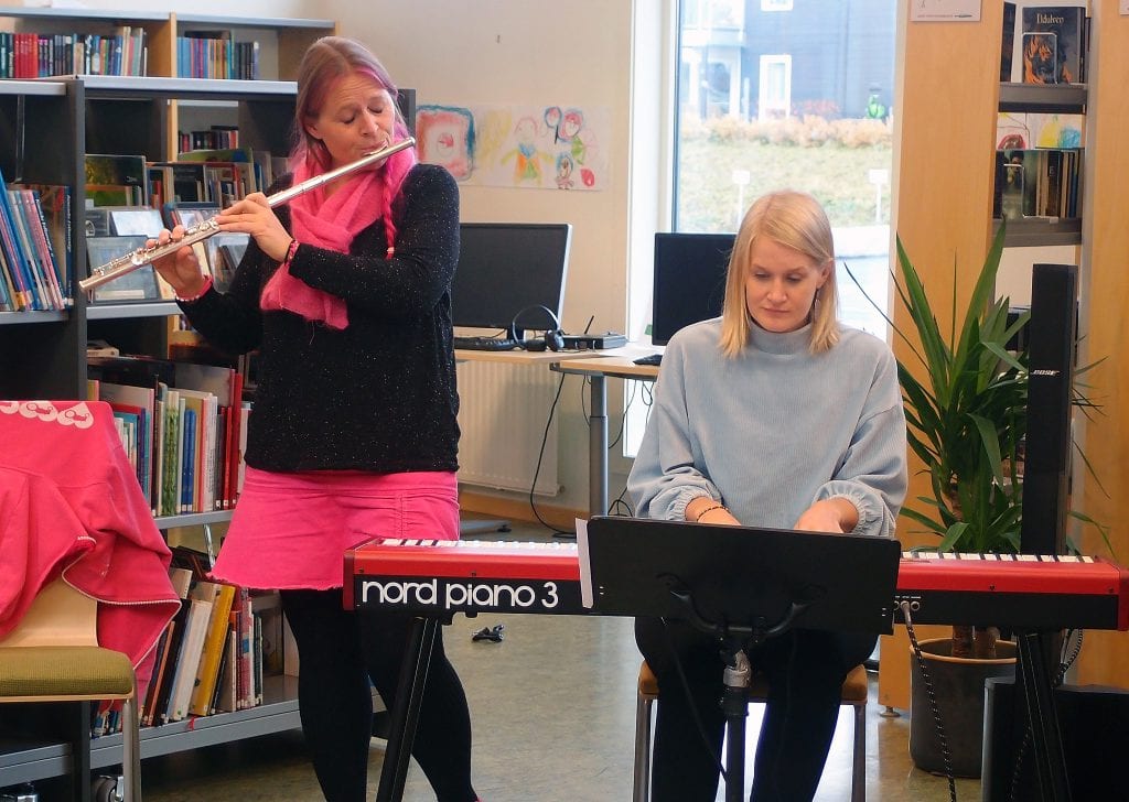 Det var flere fine bidrag, blant annet fra Inger Lise Willerud på tverrfløyte og Astrid Ekern på keyboard.