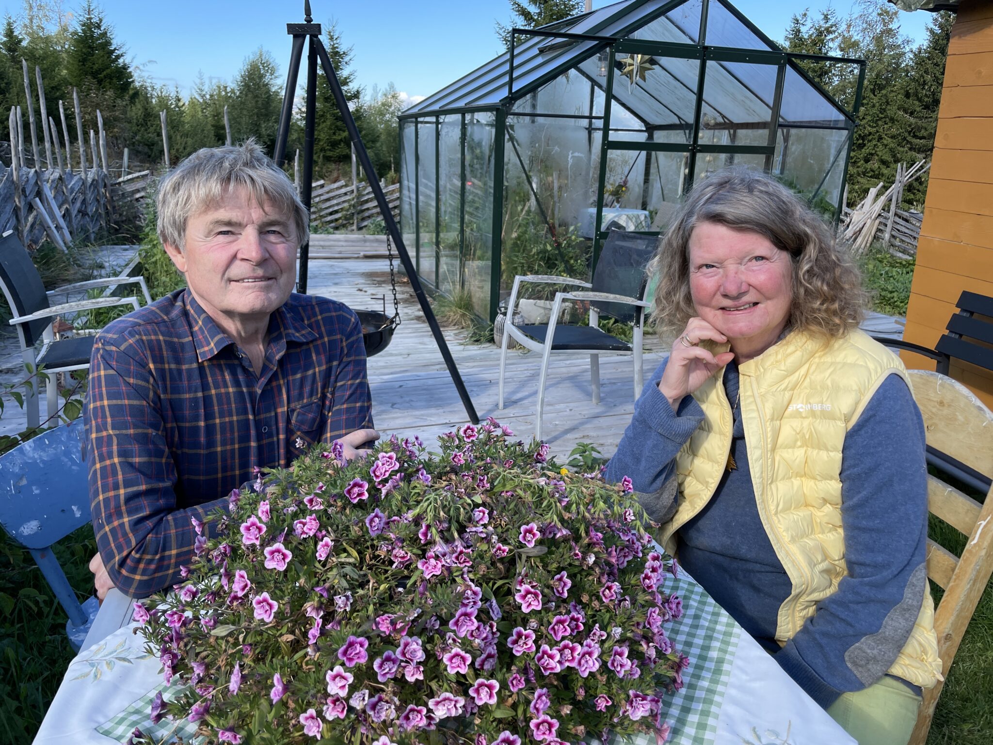 Den ene dagen løp Ole Arild (66) to mil, den neste lå han på